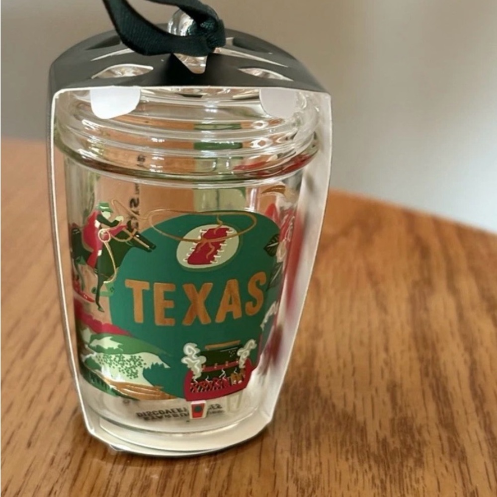 Starbucks *NEW*  Discovery Series Glass Ornament - TEXAS